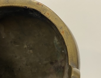 A Chinese silver inlaid bronze censer, Shi Shou mark, 19th C.